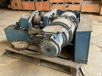 APPROX. 2 TON 3 PHASE OVER HEAD CRANE HOIST TROLLEY