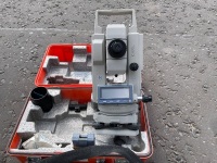 SOKKIA SET5F THEODOLITE & TRIPOD - 3