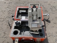 SOKKIA DT6 THEODOLITE & TRIPOD&nbsp; - 3