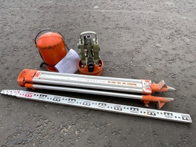 WILD HEERBRUGG T1 THEODOLITE & TRIPOD
