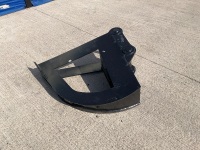 UNUSED TAPERED DRAINAGE BUCKET TO SUIT 13 TON MACHINE - 10