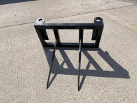 UNUSED BALE SPIKE C/W PIN & CONE BRACKETS&nbsp; - 7