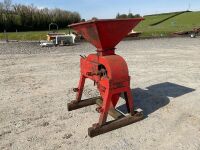 PTO DRIVEN CORN CRUSHER - 4