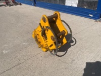 HYDRAULIC 360 ROTATING HITCH & LEVERS TO SUIT 13-20 TON MACHINE - 8