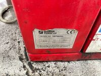 APPROX 12ft x 7ft BOSS CABINS SINGLE AXLE ANTI VANDAL WELFARE UNIT &nbsp; - 17