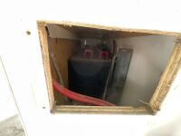 APPROX 12ft x 7ft BOSS CABINS SINGLE AXLE ANTI VANDAL WELFARE UNIT &nbsp; - 28