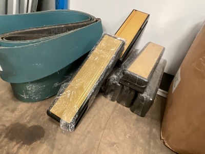 8No. UNUSED BRASS LETTERBOXES