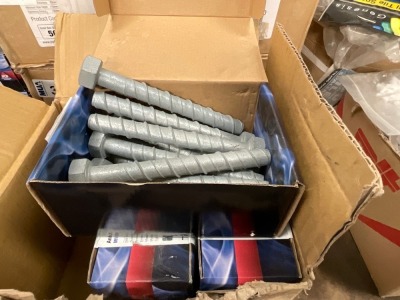 APPROX. 50No. UNUSED M16x150 THUNDER BOLTS