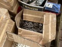 PALLET OF ASSORTED MODESTY BLOCKS, RAIL BRACKETS, ETC - 3
