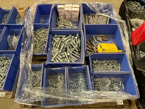 PALLET OF ASSORTED UNUSED BOLTS, NUTS & WASHERS