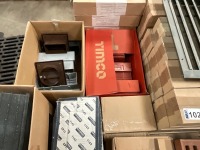 PALLET OF UNUSED VENTS & VENTED BRICKS - 4