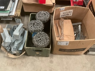 LARGE SELECTION OF JOIST HANGERS & WALL TIES