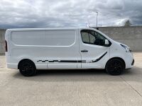 RENAULT TRAFIC LL30 SPECIAL BLACK EDITION LWB ENERGY 2.0 DCI 145PS - 38