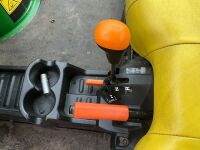 JOHN DEERE 855D GATOR ROAD LEGAL DIESEL UTILITY TRUCK - 19