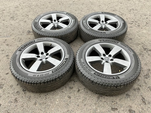 4No. UNUSED ALLOY RIMS & TYRES TO SUIT LAND ROVER DEFENDER