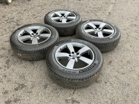 4No. UNUSED ALLOY RIMS & TYRES TO SUIT LAND ROVER DEFENDER - 4