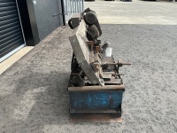 1018DR 3 PHASE METAL CUTTING BANDSAW - 10