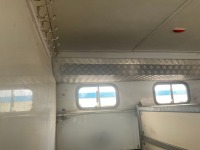 MERCEDES 1823 18 TON&nbsp; 4X2 5 STALL HORSE LORRY&nbsp; - 43