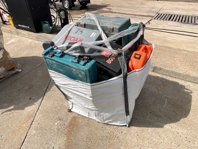 LARGE QUANTITY OF ASSORTED POWER TOOL CASES