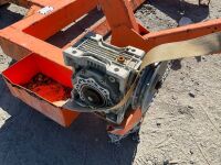 INVICTA IWBL-2 1000KG WHEELIE BIN LIFTER ATTACHMENT TO SUIT FORKLIFT - 6