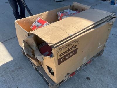 2No. LARGE BOXES OF CADDIE QUALIT&Eacute; DORMA DOOR CLOSERS