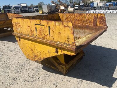 LARGE HYDRAULIC TIPPING SKIP