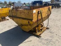 LARGE HYDRAULIC TIPPING SKIP - 5
