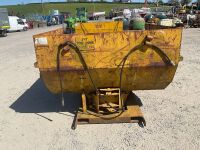 LARGE HYDRAULIC TIPPING SKIP - 6