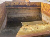 LARGE HYDRAULIC TIPPING SKIP - 10