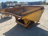 LARGE HYDRAULIC TIPPING SKIP - 3