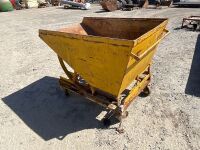FORKLIFT TIPPING SKIP ON WHEELS - 5