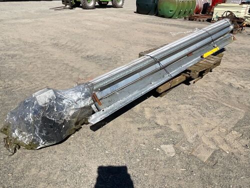 APPROX. 5m GALVANISED ELECTRIC ROLLER DOOR