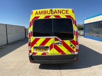 RENAULT TRUCKS MASTER 35 LWB 2.3 DCI AMBULANCE&nbsp; - 18