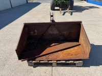 APPROX. 4.6ft LINKBOX - 16