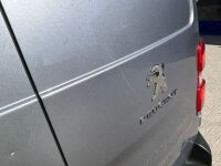 PEUGEOT EXPERT 1400 PROFESSIONAL LONG 2.0 BLUE HDI 145PS - 20
