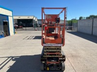 JLG 1932R 19FT BATTERY OPERATED SCISSOR LIFT - 4