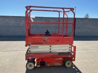 SNORKEL S1930F 19FT BATTERY OPERATED SCISSOR LIFT - 2