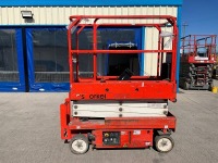 SNORKEL S1930F 19FT BATTERY OPERATED SCISSOR LIFT - 6