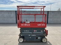 SKYJACK SJIII 3219 19FT BATTERY OPERATED SCISSOR LIFT - 2