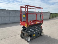 SKYJACK SJIII 3219 19FT BATTERY OPERATED SCISSOR LIFT
