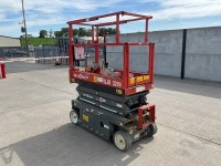 SKYJACK SJIII 3219 19FT BATTERY OPERATED SCISSOR LIFT - 3