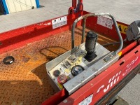 SKYJACK SJIII 3219 19FT BATTERY OPERATED SCISSOR LIFT - 10