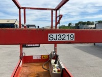 SKYJACK SJIII 3219 19FT BATTERY OPERATED SCISSOR LIFT - 13