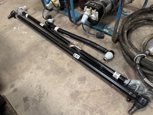 3No. UNUSED ASSORTED DRAG LINK ARMS