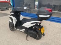 YAMAHA MWS125-A TRICITY 125 PETROL 3 WHEELED URBAN SCOOTER - 5