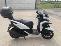 YAMAHA MWS125-A TRICITY 125 PETROL 3 WHEELED URBAN SCOOTER - 8