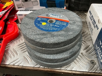 4No. UNUSED DRAPER 150mm STONE WHEELS TO SUIT BENCH GRINDER