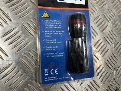 UNUSED SEALEY 1W LED TORCH