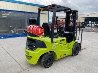 CLARK GTS25L 2.5 TON GAS FORKLIFT - 5