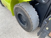 CLARK GTS25L 2.5 TON GAS FORKLIFT - 10
